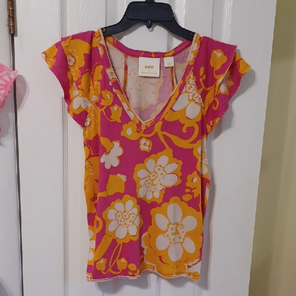 Maeve By Anthropology Sz XS, Pink and Orange Floral Top With Flutter Sleeves